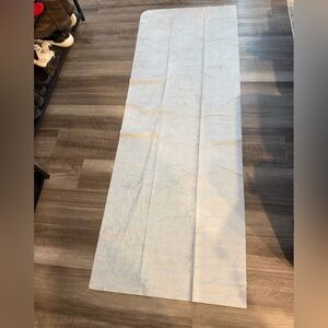 Lululemon The Towel Light Grey Yoga Mat Towel Never Used